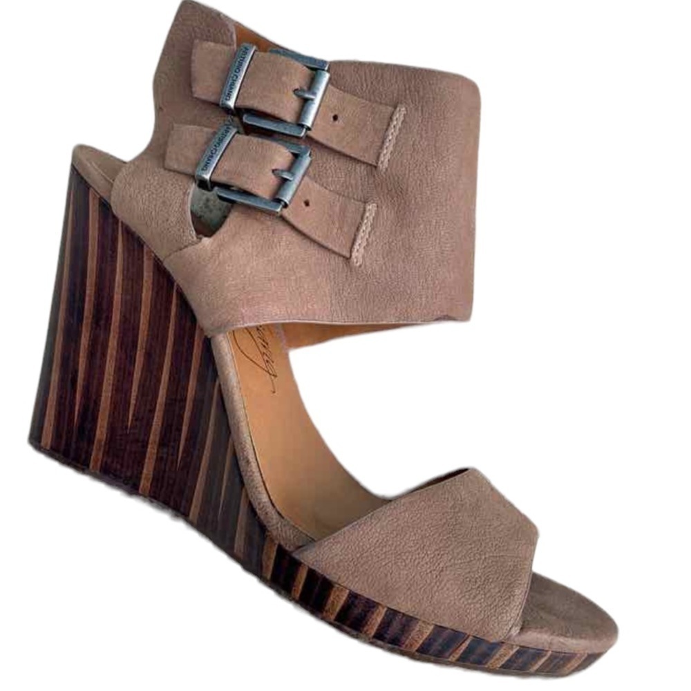 Arturo Chiang Wood Wedge Heeled Sandal size 8 Brown Leather